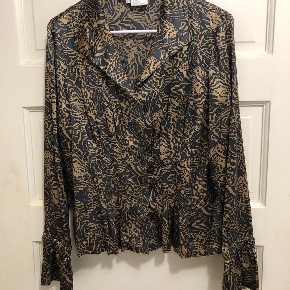 Carlisle fitted silk blouse with peplum size 8